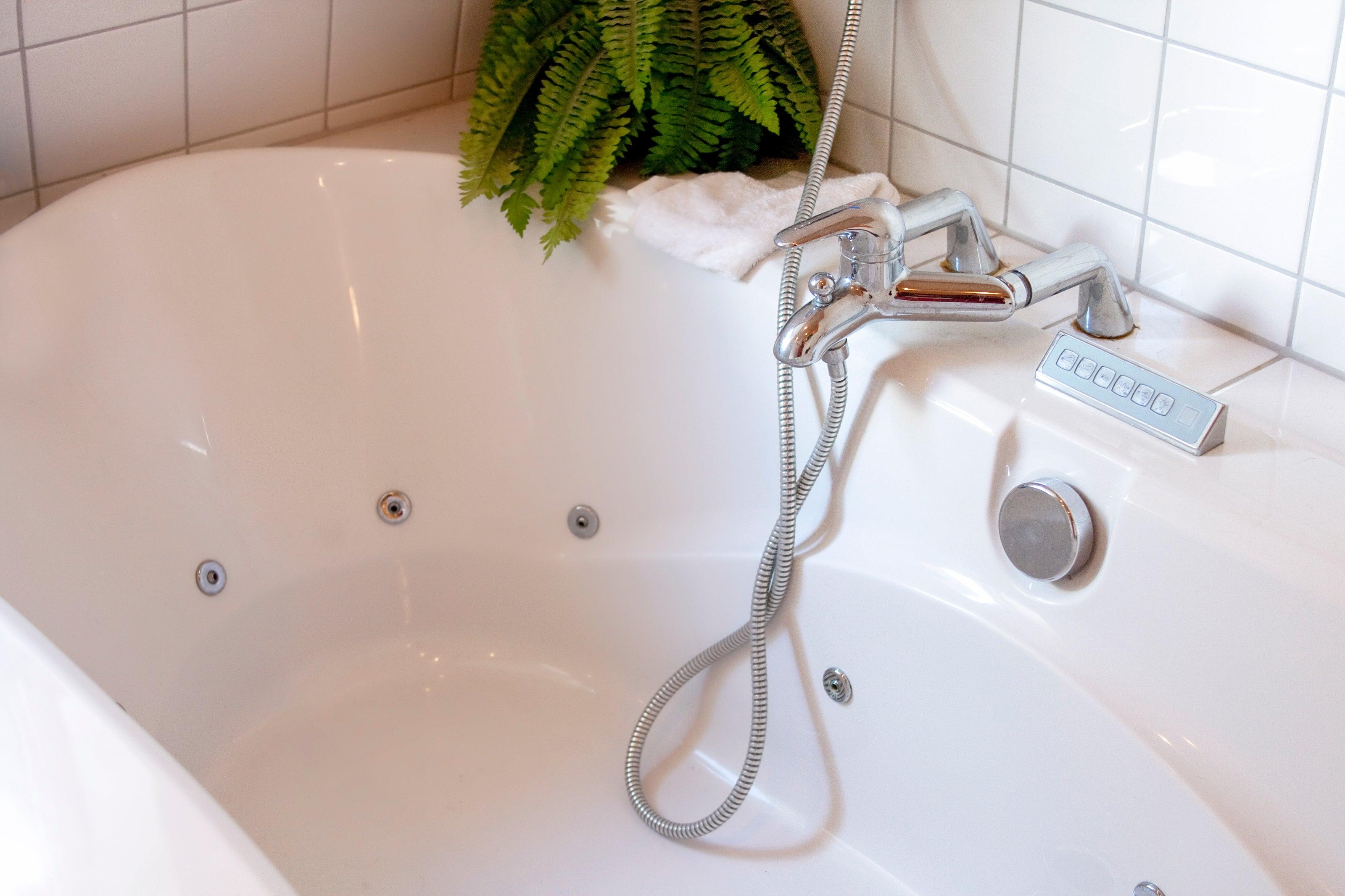Indulge In Luxury: Transform Your Bathroom With A Whirlpool Tub - Bathroom Design Center