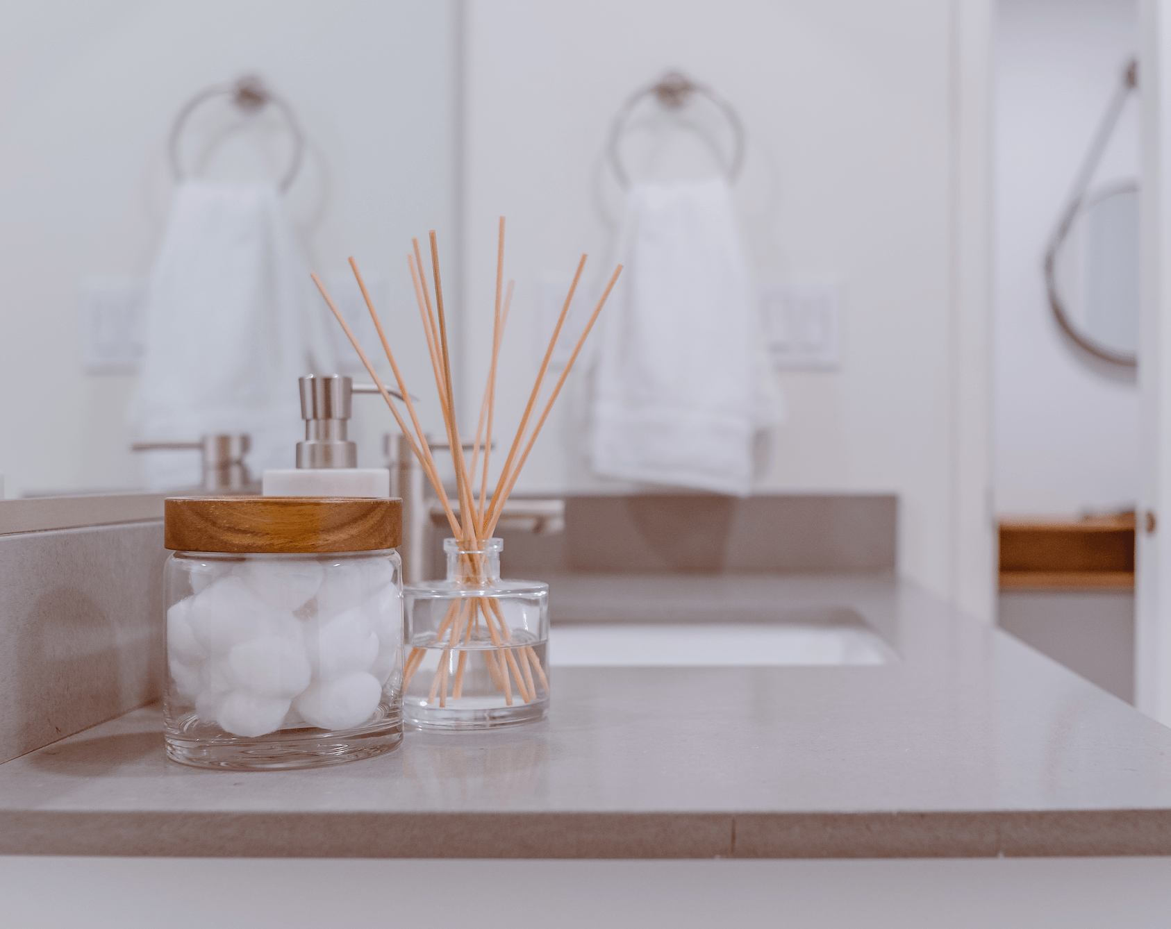 Creating A Stylish Bathroom With Accessories - Bathroom Design Center
