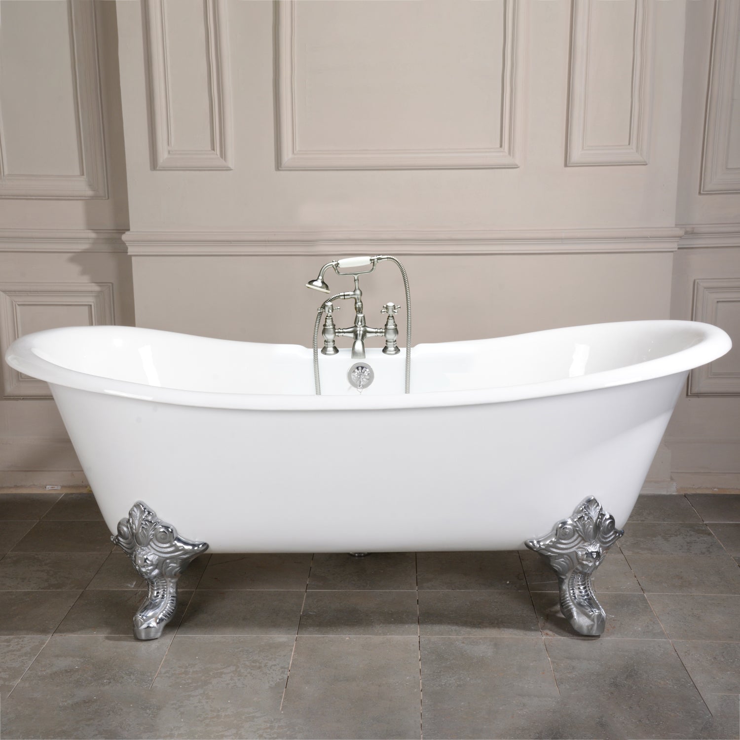 Aqua Eden VCT7DS6731NL1 67" Cast Iron Oval Double Slipper Clawfoot Tub (7" Faucet Drillings), White/Polished Chrome