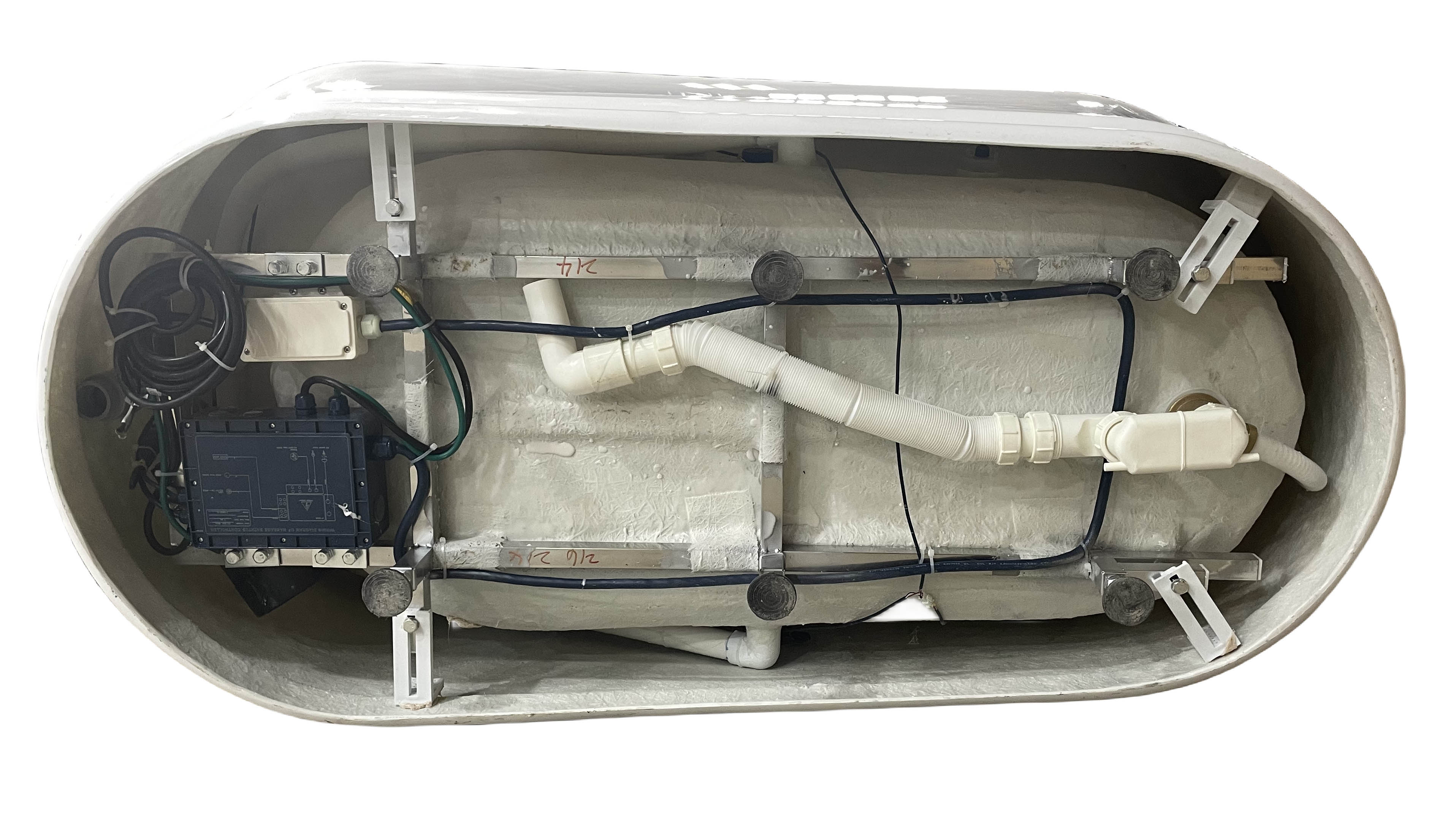 EAGO AM2140  6 Foot White Free Standing Air Bubble Bathtub