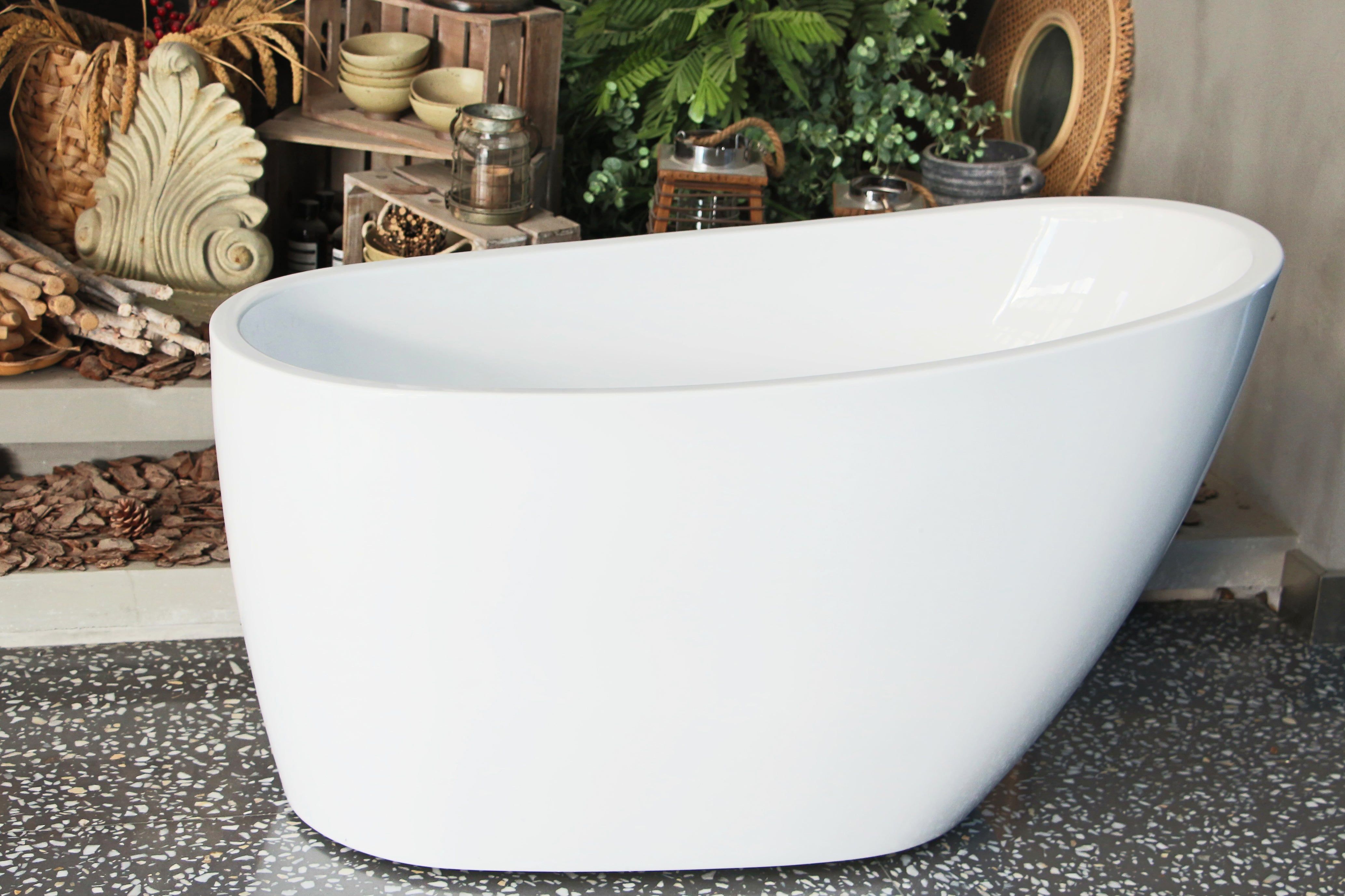 Kingston Brass VTRS482627 48" Acrylic Oval Single Slipper Freestanding Tub with Drain, Glossy White