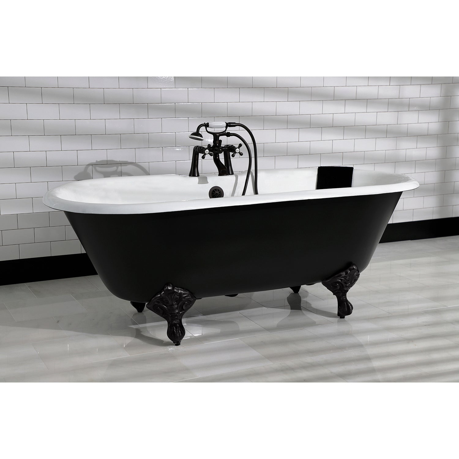 Aqua Eden VBT7D663013NB0 66" Cast Iron Oval Double Ended Clawfoot Tub (7" Faucet Drillings), Black/White/Matte Black