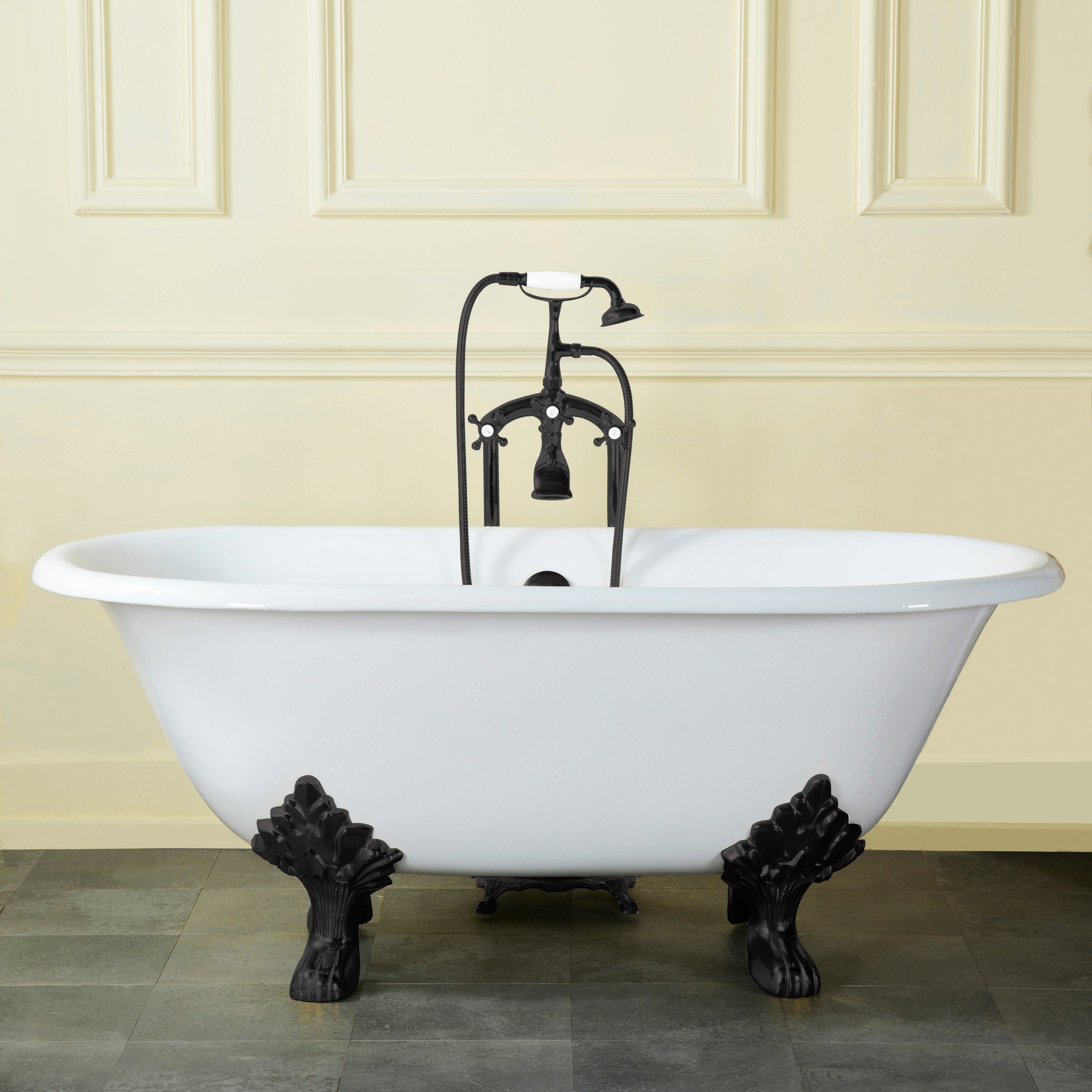 Aqua Eden VCTND603119NC0 60" Cast Iron Oval Double Ended Clawfoot Tub (No Faucet Drillings), White/Matte Black
