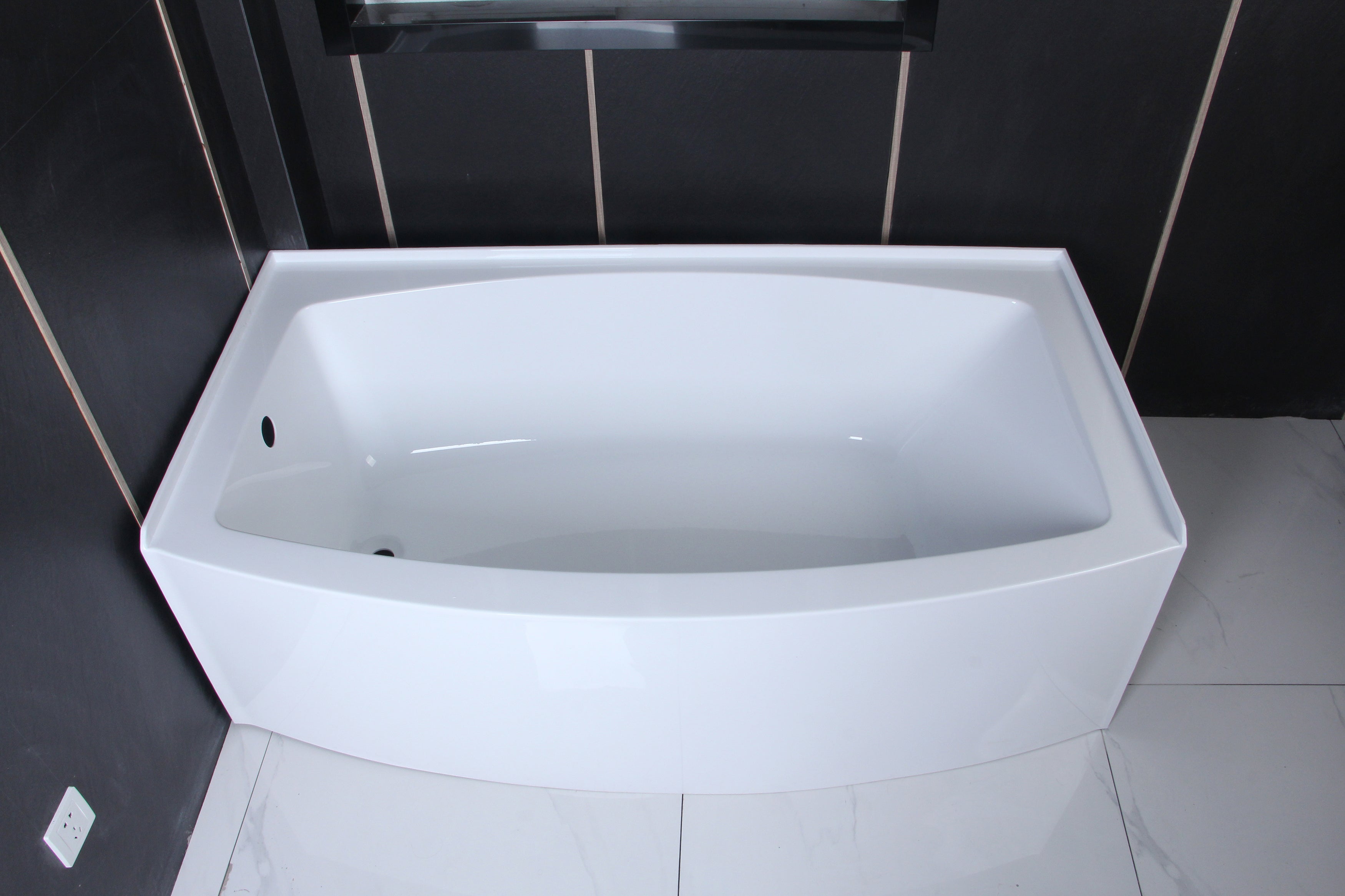 Aqua Eden VTDR663222L 66" Acrylic Curved Rectangular Apron 3-Wall Alcove Tub, Left Hand Drain, Glossy White