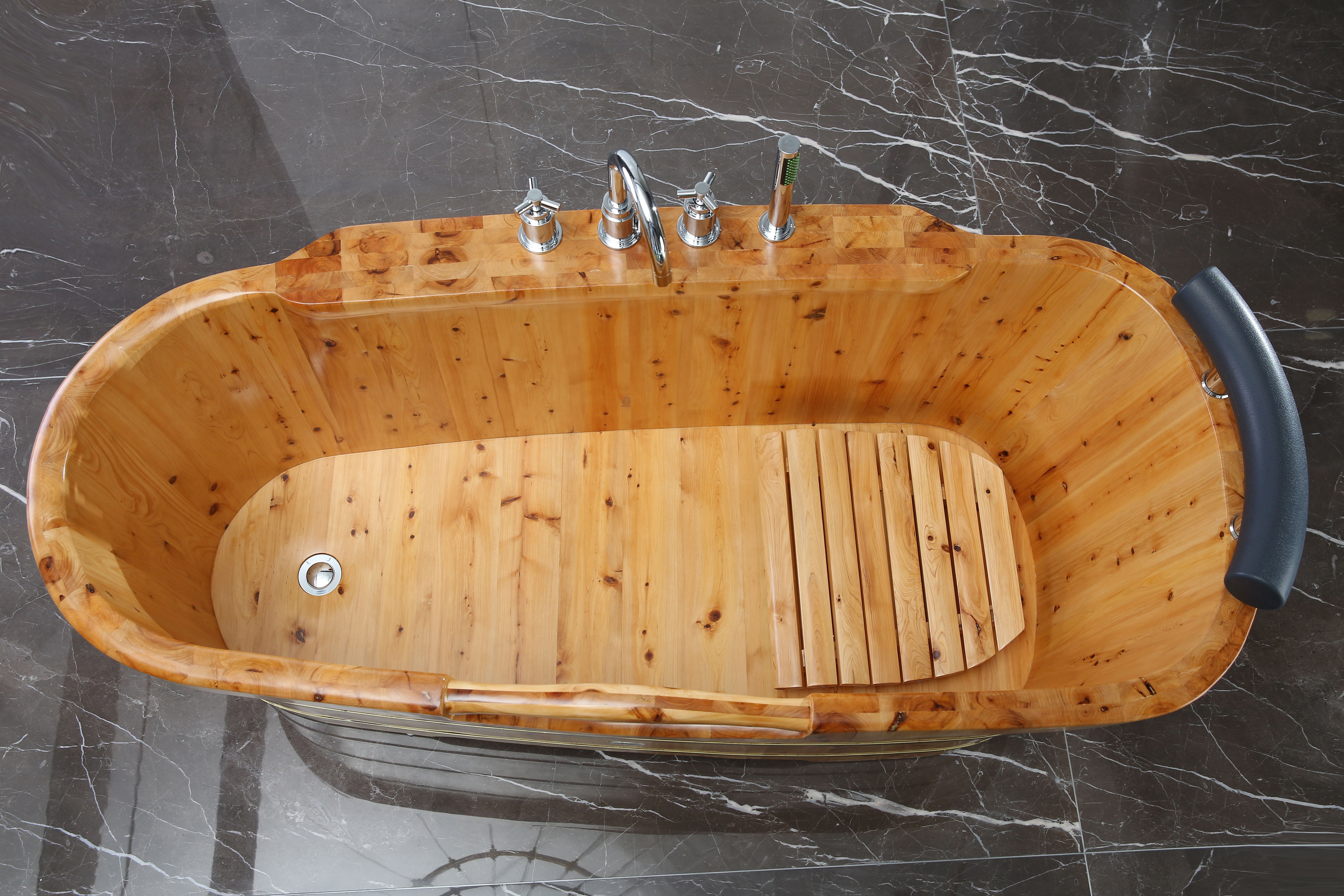 ALFI AB1136 61" Free Standing Cedar Wooden Bathtub with Chrome Tub Filler