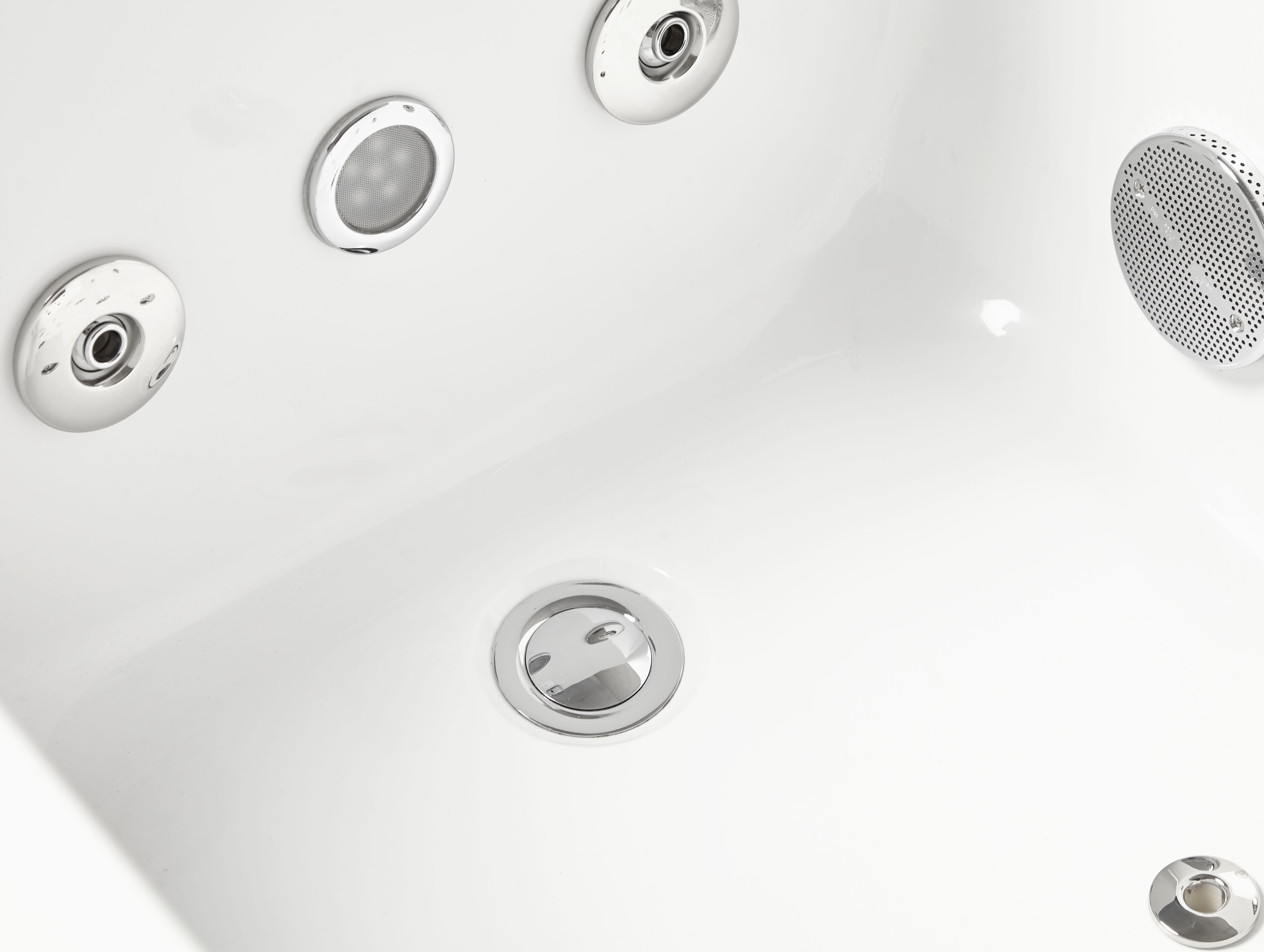 EAGO AM154ETL-L5 5 ft Acrylic White Rectangular Whirlpool Bathtub w Fixtures